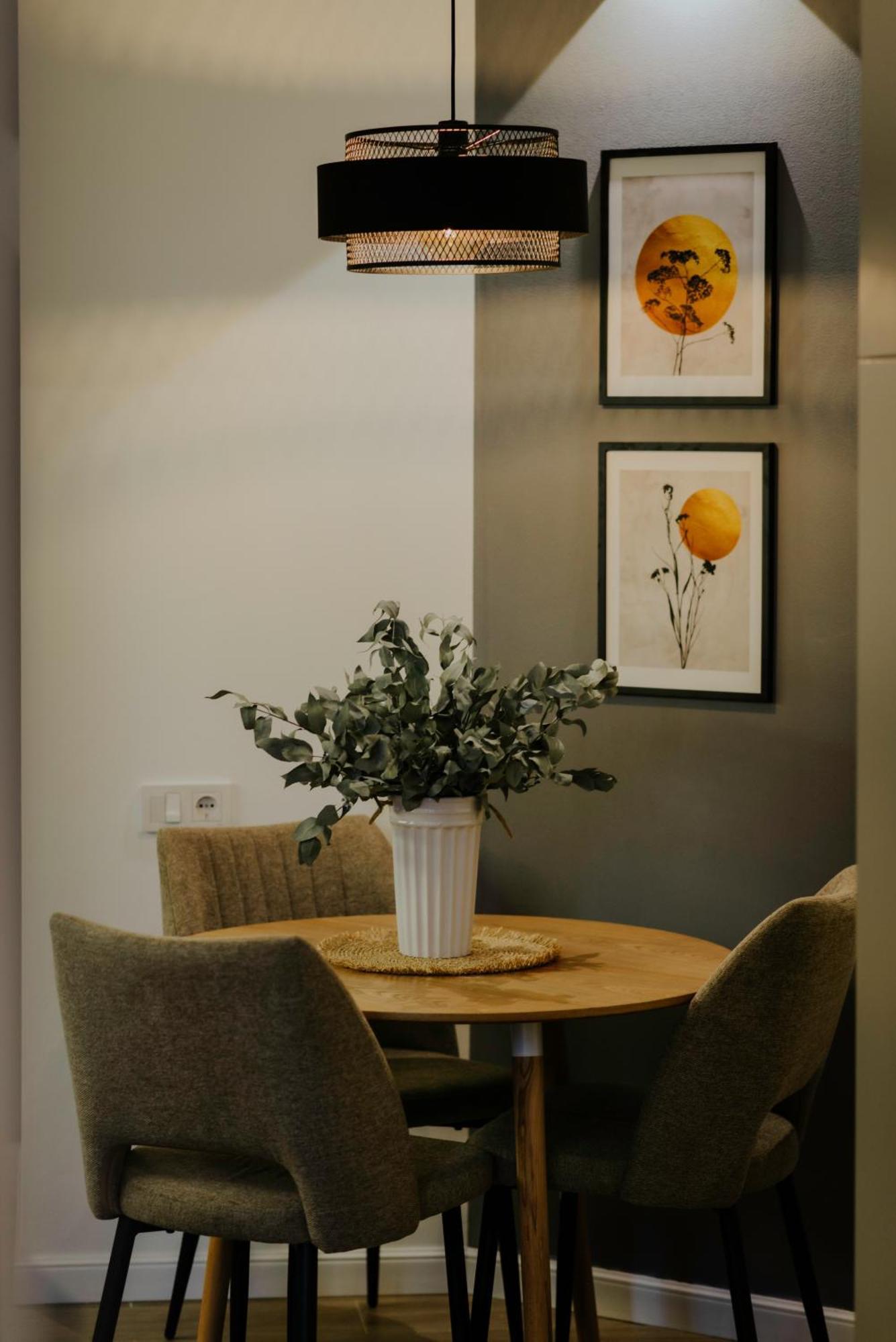 Skyline Luxury Suites Tbilisi Esterno foto