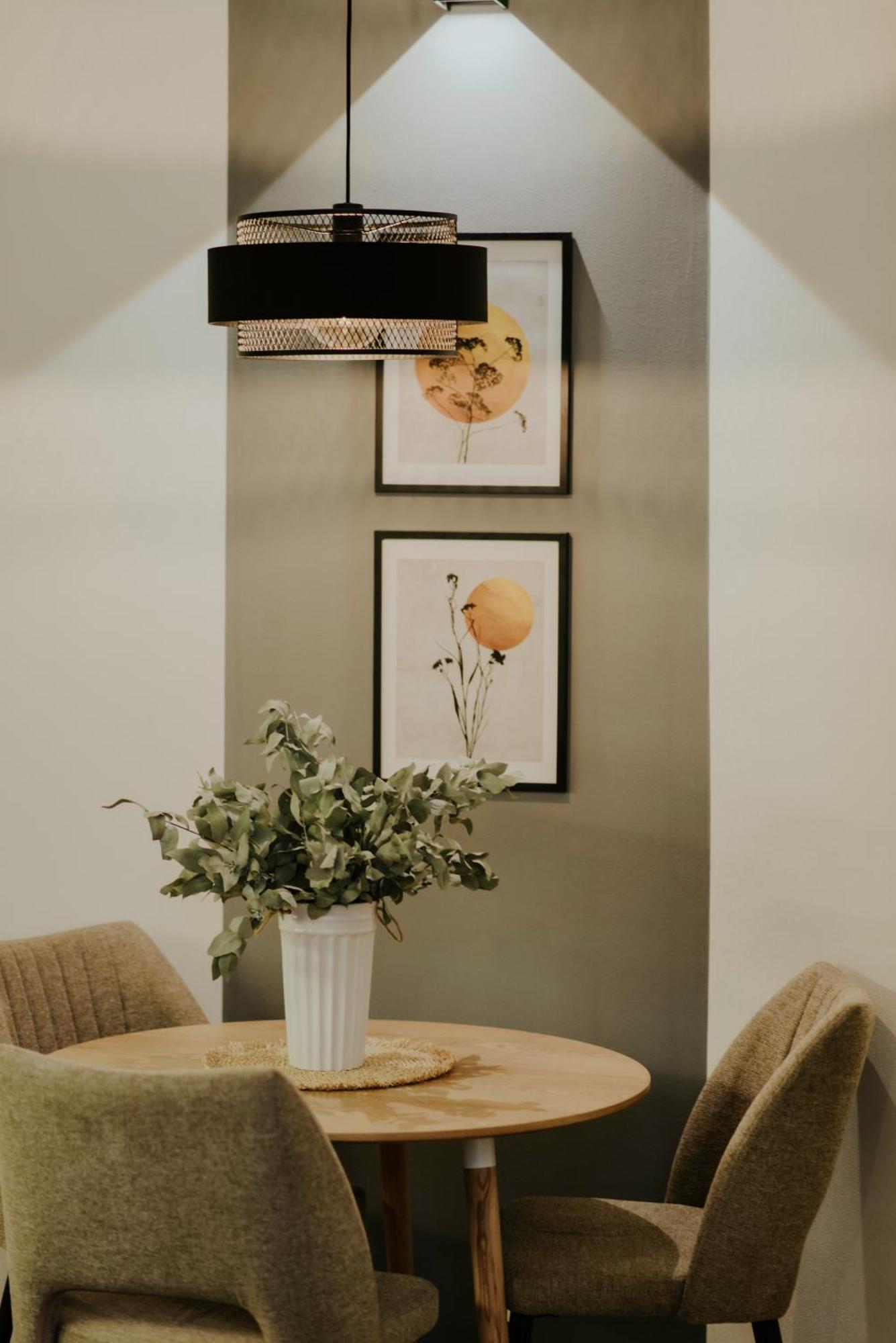 Skyline Luxury Suites Tbilisi Esterno foto